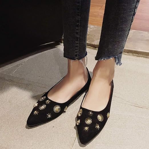 ladies pointed toe flats