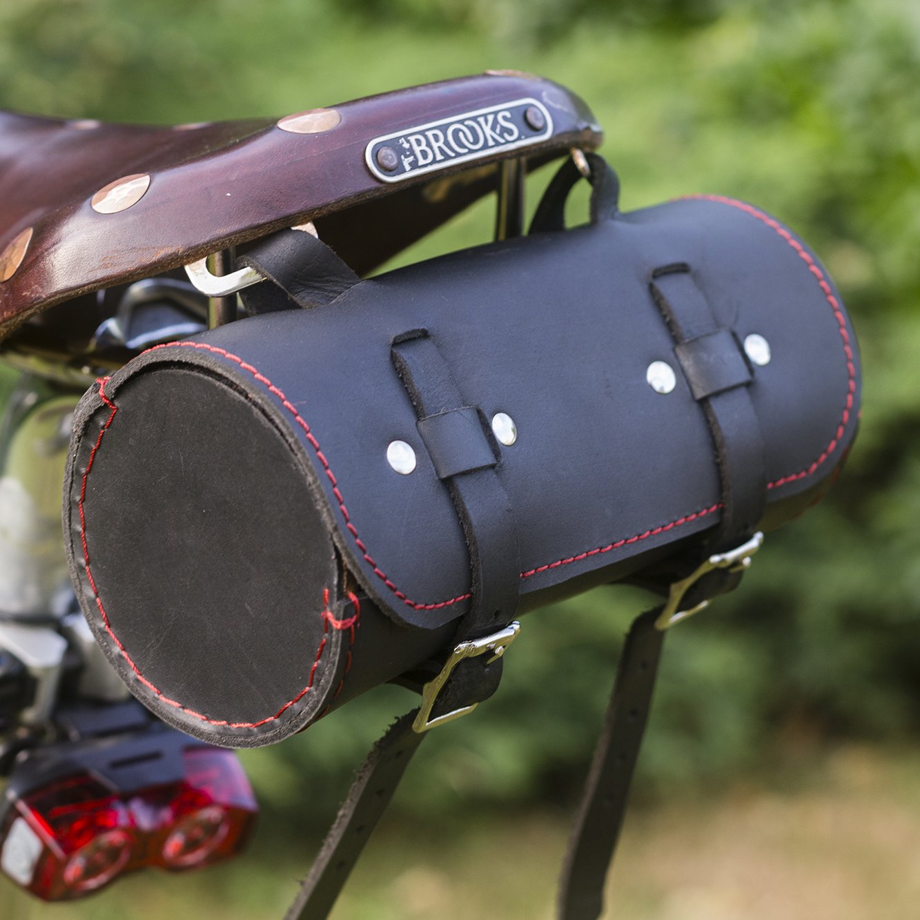 Classic Saddle / Handlebar Roll Bag Real Leather BLACK / RED For Bike Tools ROL-BL-RED