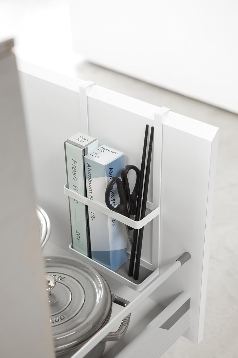 Amazon 山崎実業 ラップホルダー シンク下ラップホルダー タワー ホワイト 3263 キッチンラック オンライン通販