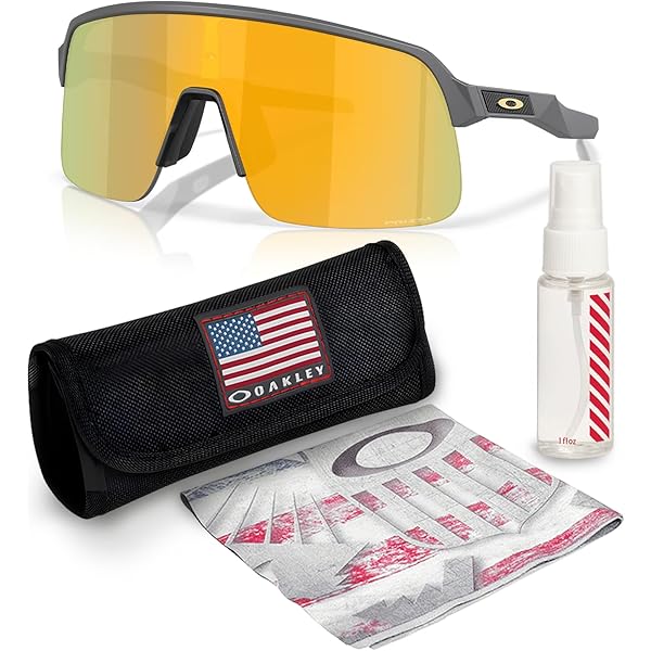 Amazon.com: Oakley OO9465 Sutro Lite Sweep 946521 39MM Brass Tax
