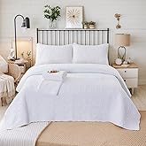 Brandream White Quilt Set King Size Cotton Quilt Set Luxury Matelasse Coverlet Elegant Clover Quilted Comforter Set 3-Piece