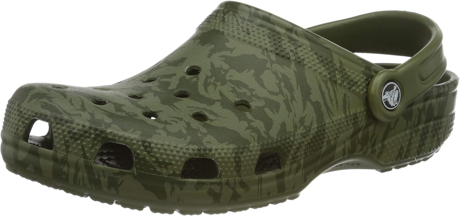 mens camo crocs amazon