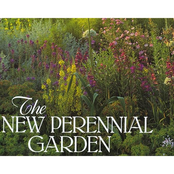 Gardening With Grasses: King, Michael: 9780881924114: Amazon.com