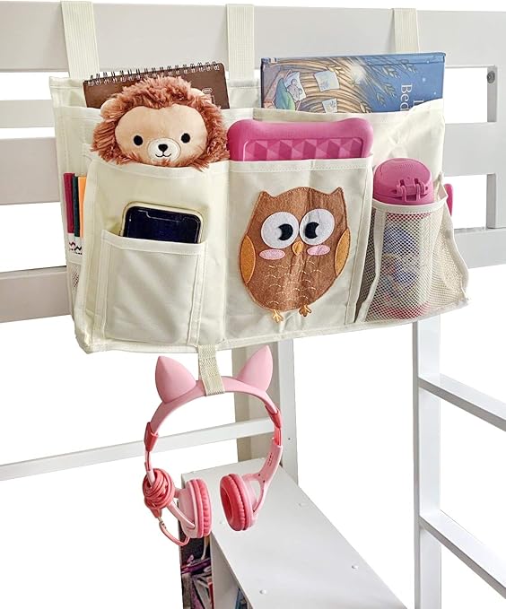 kids hanging organizer