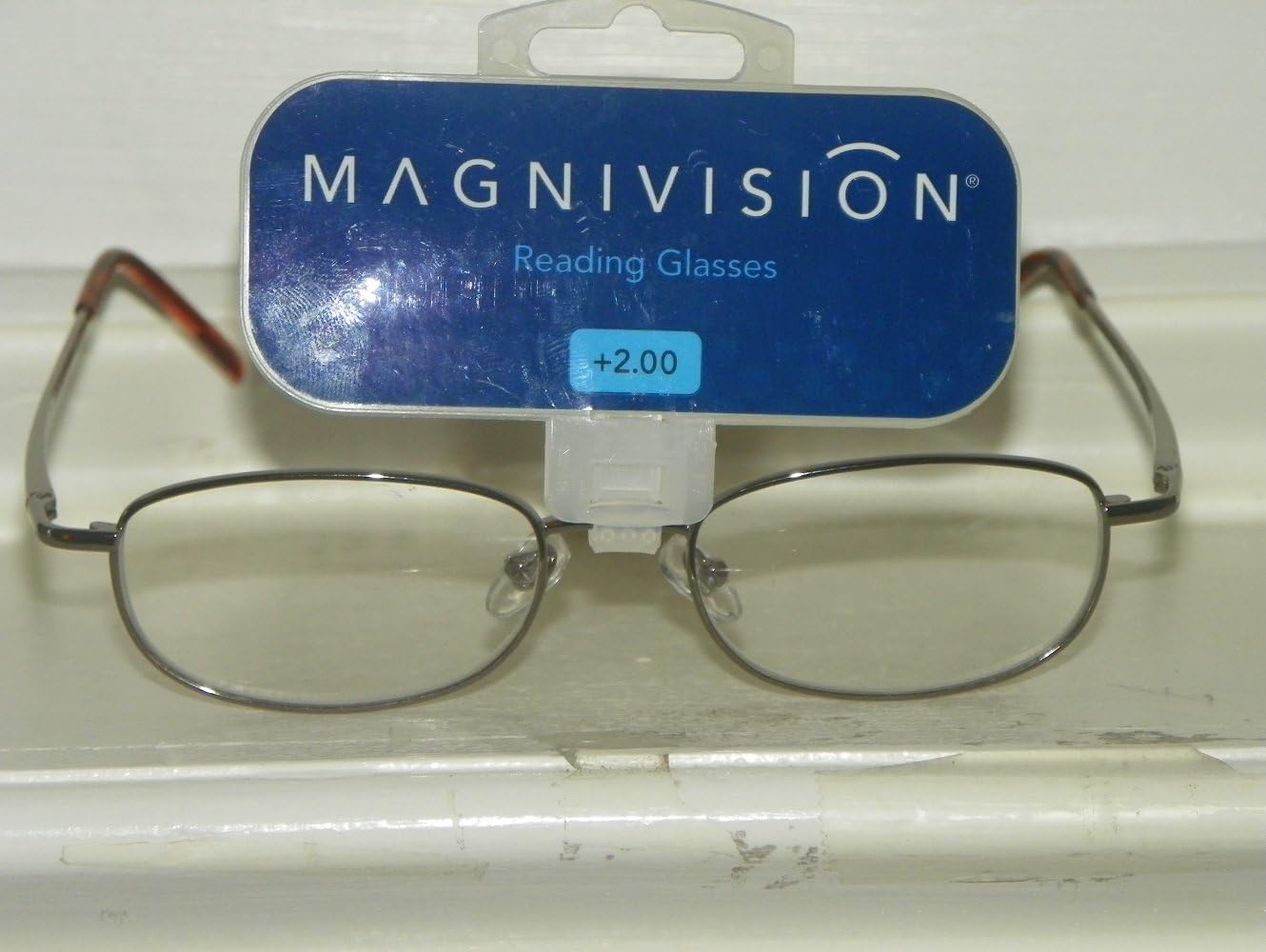 sexy guys in glasses