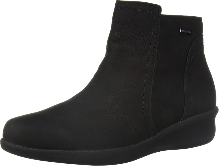 aravon fairlee ankle boot