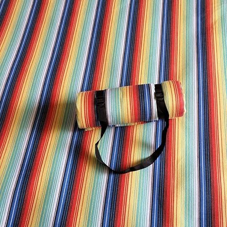 Amazon Co Jp おしゃれ 四季適用 300 300 防水 レジャーシート 厚手 レジャーマット ピクニックマット 大判 断熱 防寒 K 折り畳み 2人 6人用 撥水加工 ピクニックシート クッション 運動会 子供 遠足 花火大会 アウトドア ホーム キッチン