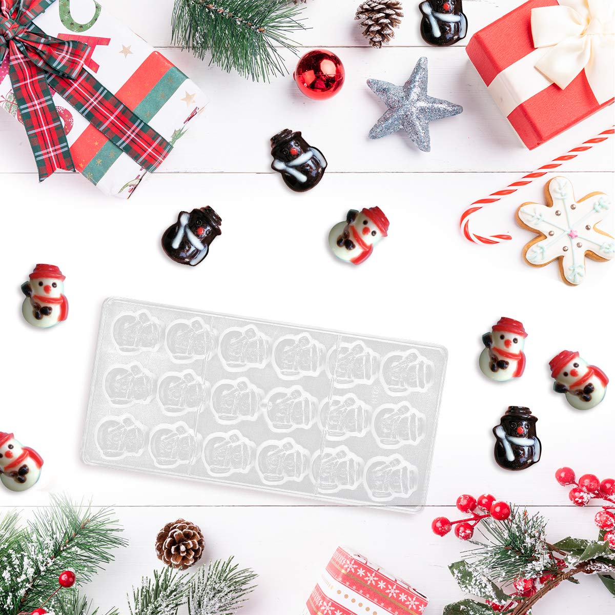 Jeteven Christmas snowman Clear Polycarbonate Chocolate Mold Jelly Candy Making Mold 18-Piece Tray