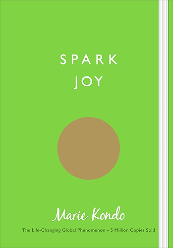 Download Spark Joy: An Illustrated Guide to the Japanese Art of Tidying (English Edition) PDF