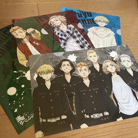 Amazon 東京卍リベンジャーズ クリアファイル 全４枚 コンプリート 東京リベンジャーズ おもちゃ おもちゃ