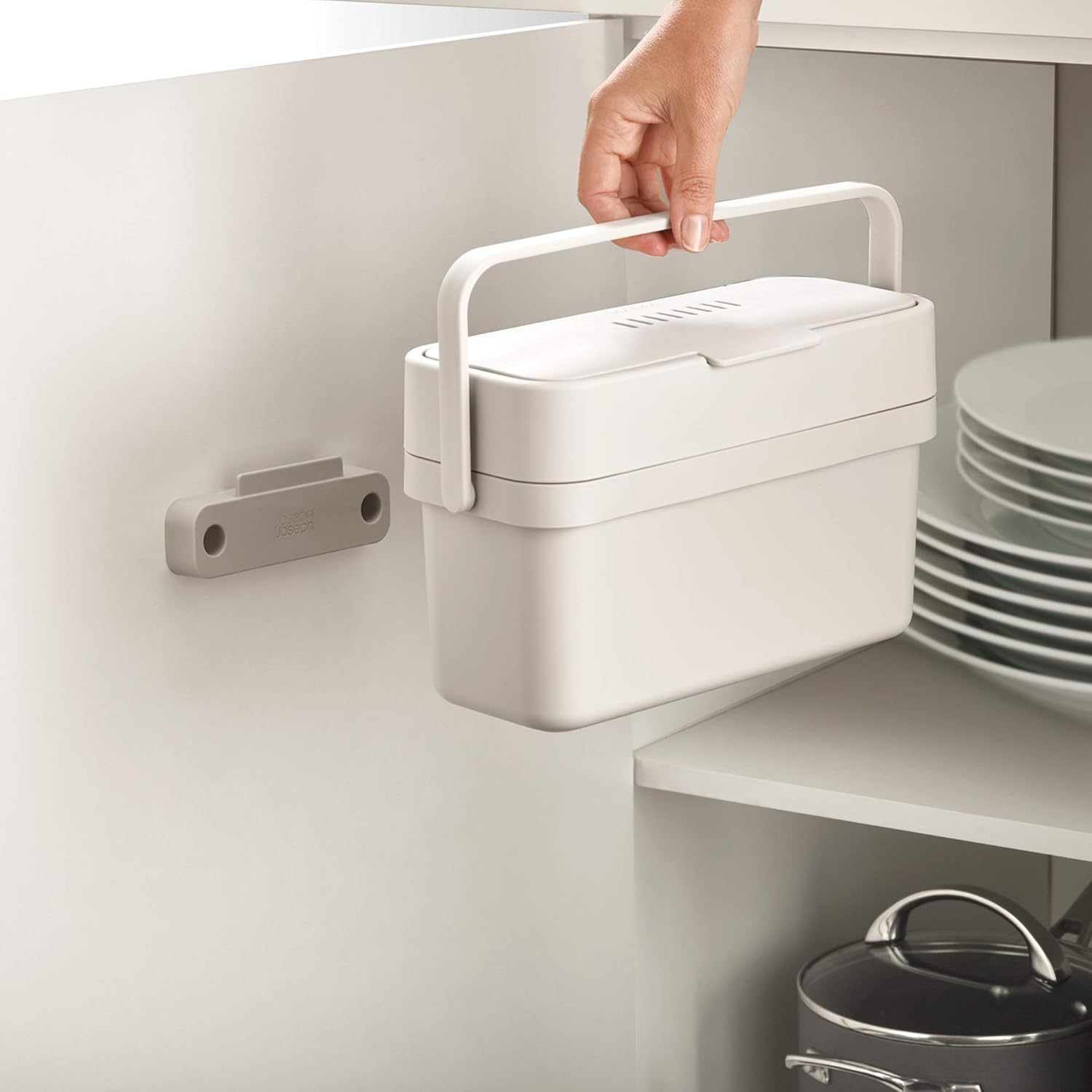 Joseph Joseph Compo 4 Easy-Fill Compost Bin Food Waste Caddy with Adjustable Air Vent, 1 gallon / 4 liters, Stone: Kitchen & Dining