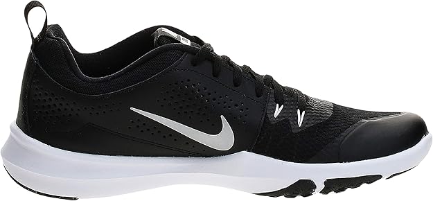 nike training legend sneaker in black