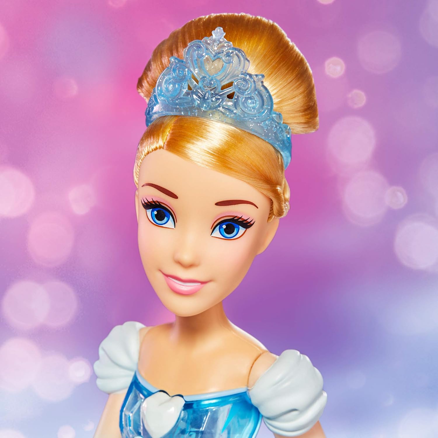Disney Princess Royal Shimmer Cinderella Doll, Fashion Doll with Skirt and Accessories, Toy for Kids Ages 3 and Up - Image 4
