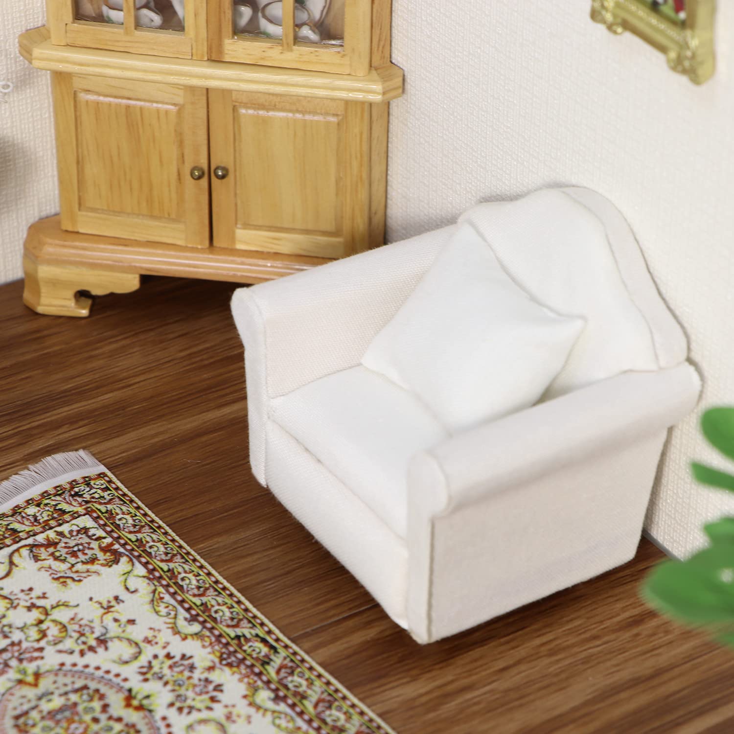 Dollhouse Couch with Pillow 1 12 Scale Miniature Sofa Arm Chair Living Room Furniture Wooden Fabric Frame Single Reading Chair Artificial House Room Scene Decoration (White)