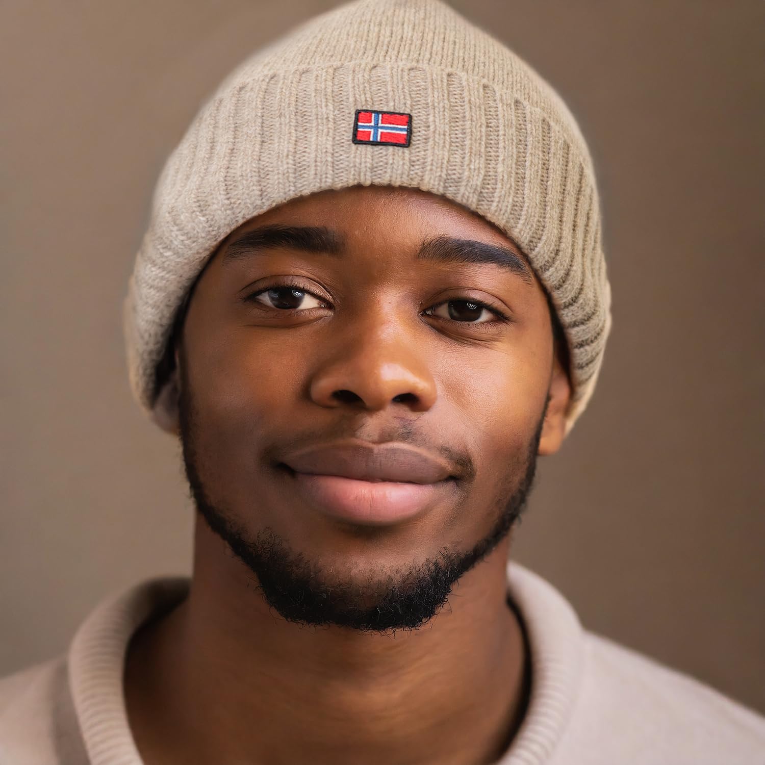 ACE Norway Winter-Mütze aus Schaf-Wolle - warme Strickmütze für Damen & Herren - weiche Wollmütze für Erwachsene - Beige 7