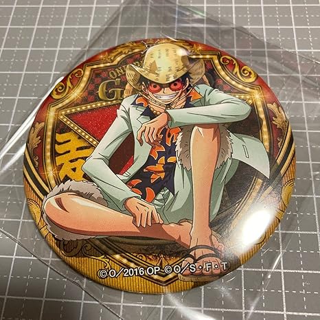 Amazon ワンピース 輩缶バッジ Film Gold 第711弾 モンキーdルフィ アイドル 芸能人グッズ 通販
