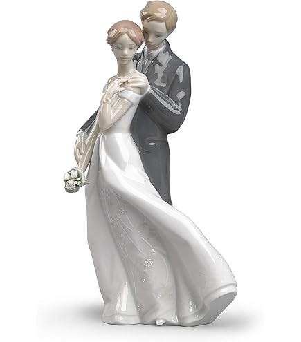リヤドロ　結婚式 Amazon.com: リヤドロ(LLADRO) Groom I Figurine, 本体サイズ(約