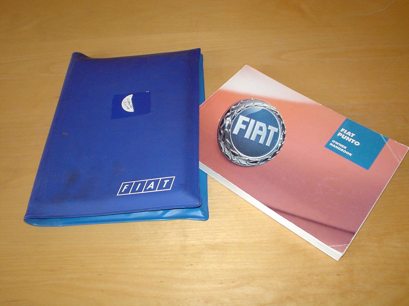 FIAT GRANDE PUNTO OWNERS HANDBOOK MANUAL Not Haynes (2005 - 2009) 1.2 1.4  LITRE ENGINES 1.3 1.9 LITRE MULTIJET Mass Market Paperback – 2006