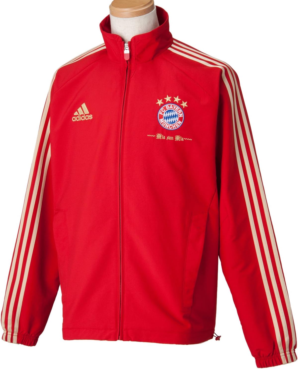 bayern tracksuit