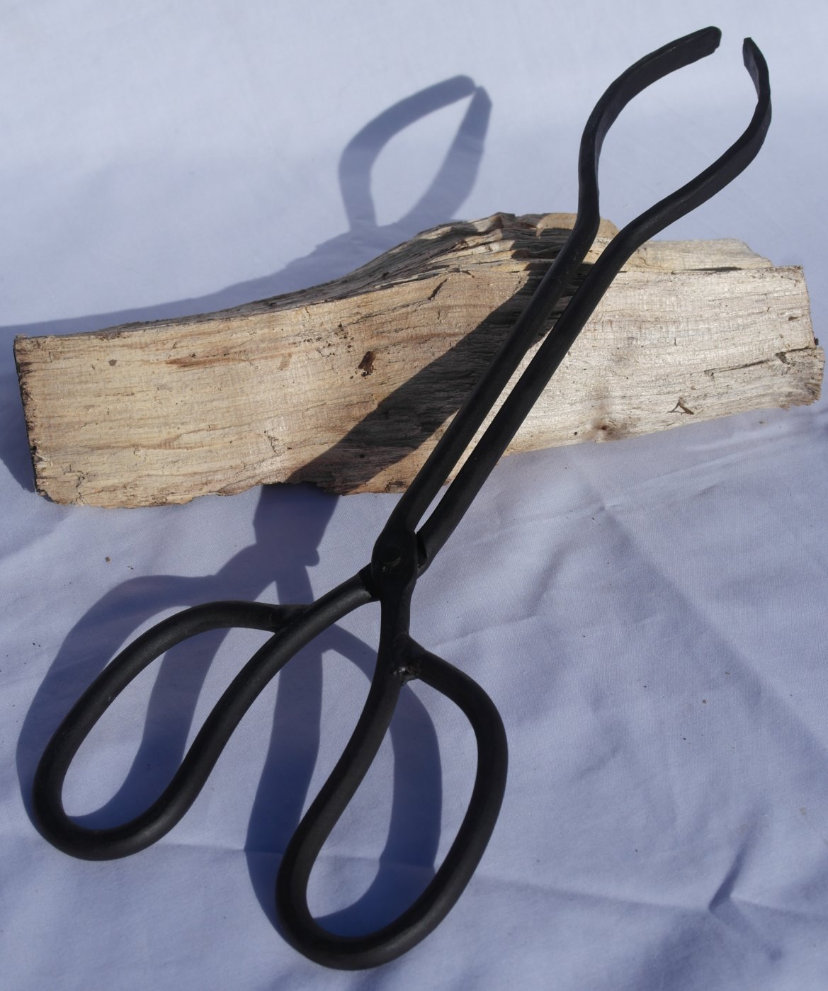 Garden Trading Cast Iron Fire Tongs, Black, 36cm (L) x 12cm (W), 1 Pair