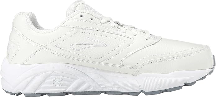 brooks non slip shoes