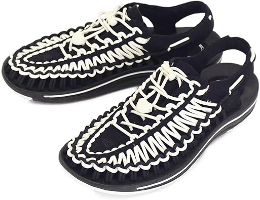 keen uneek black white