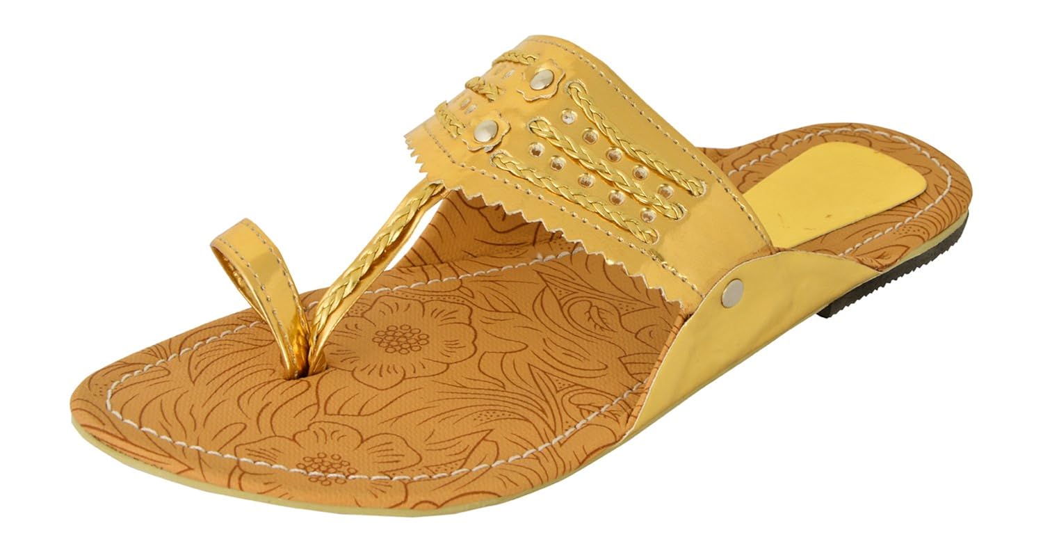 women's golden colore fancy kolhapuri