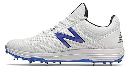 new balance cricket spikes 2019
