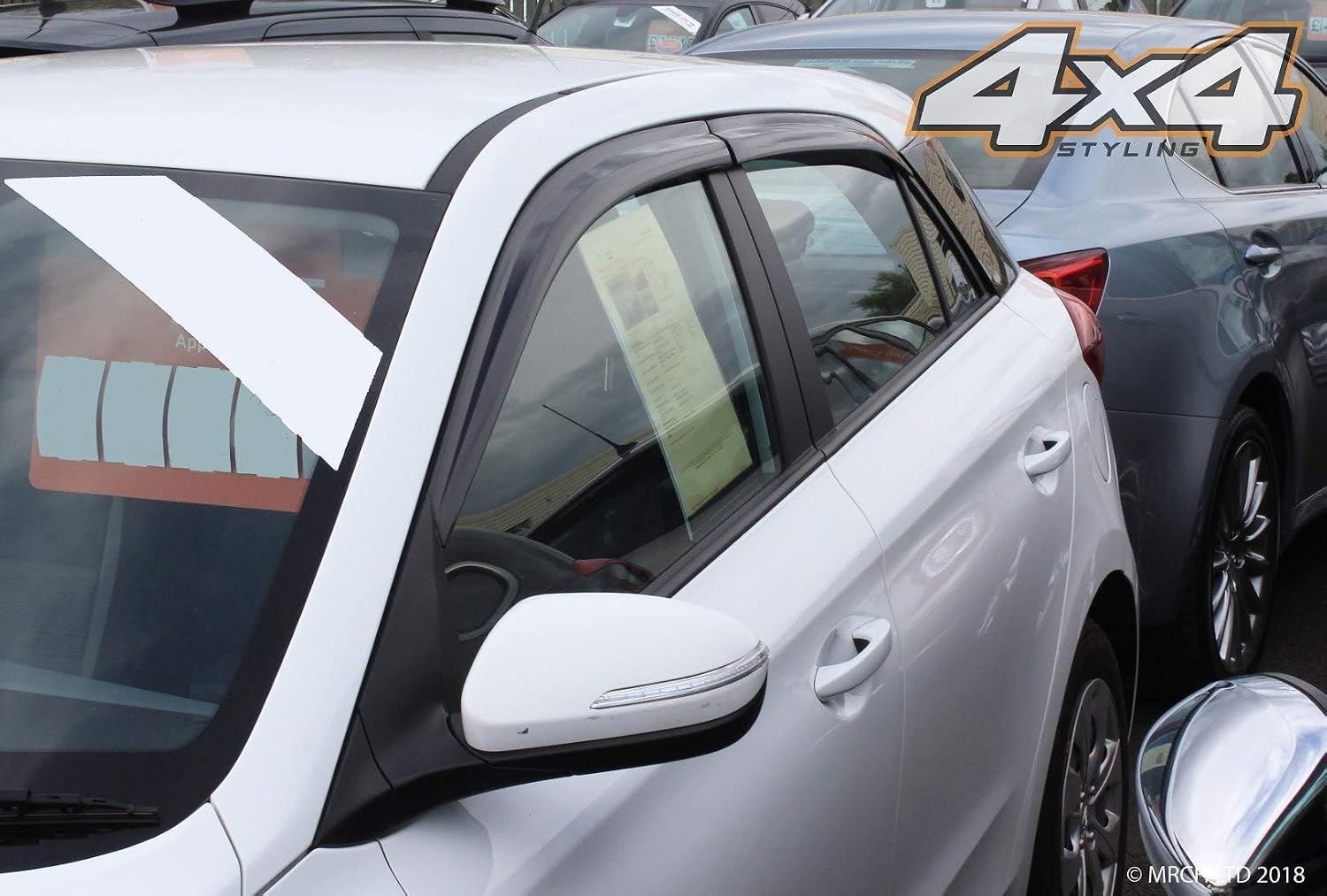 AUTO CLOVER Wind Deflectors Set for Hyundai i20 2015-2019 (4 pieces), Tinted Black