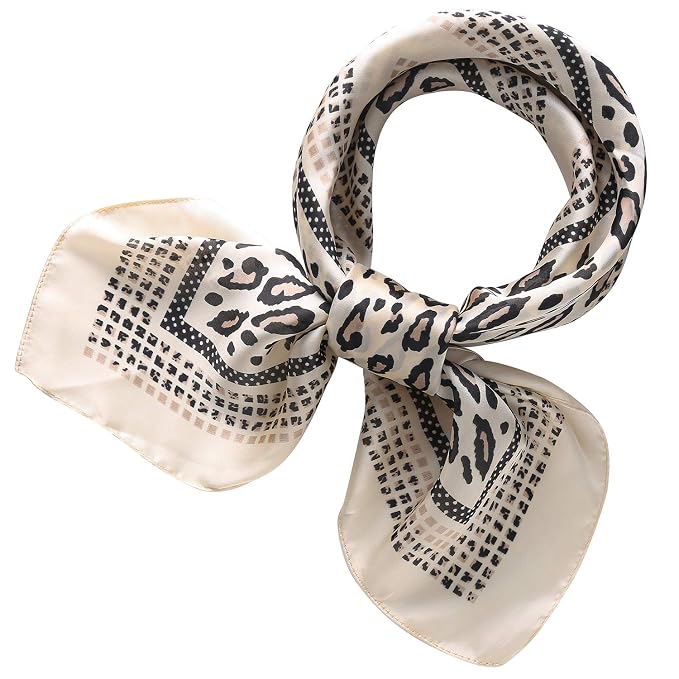 Amazon Finds: Leopard Scarf