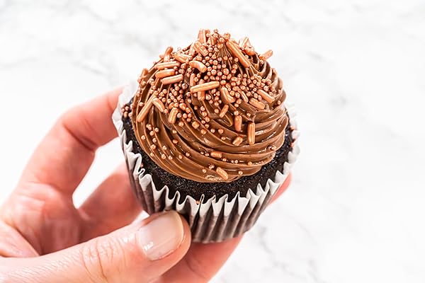 BAKERPAN ROSE GOLD SPRINKLES EDIBLE FOR CUPCAKES, ROSE GOLD JIMMIES SPRINKLES FOR CAKE DECORATING – 4.3 OUNCES (MADE IN USA)