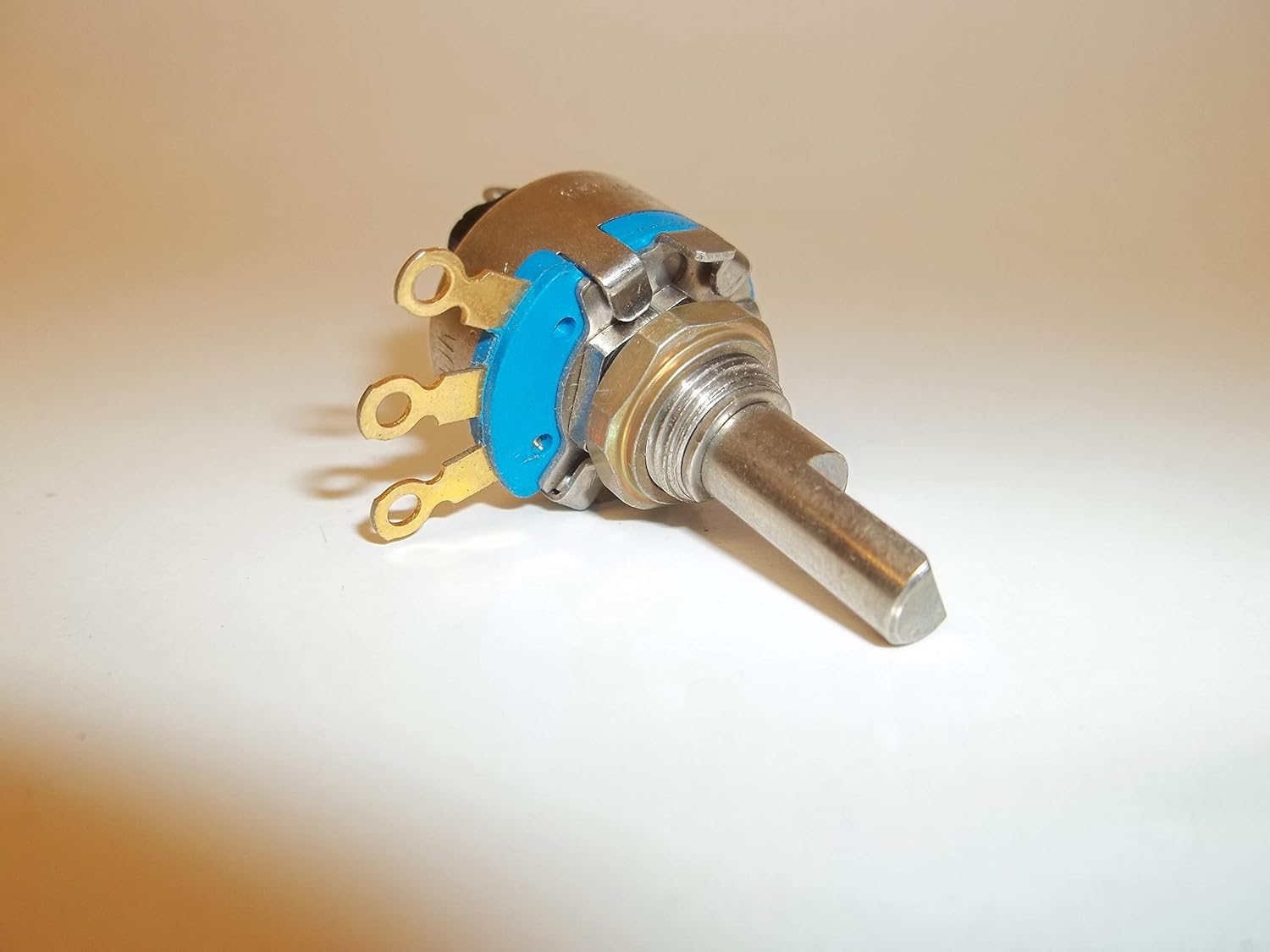 2pcs 100k Ohm Potentiometer With Spst Switch 1 4 Half Shaft Linear Taper Pot Cts G 0187 00 00 8430 3 8 Hole Mount Single Turn Amazon Com Industrial Scientific