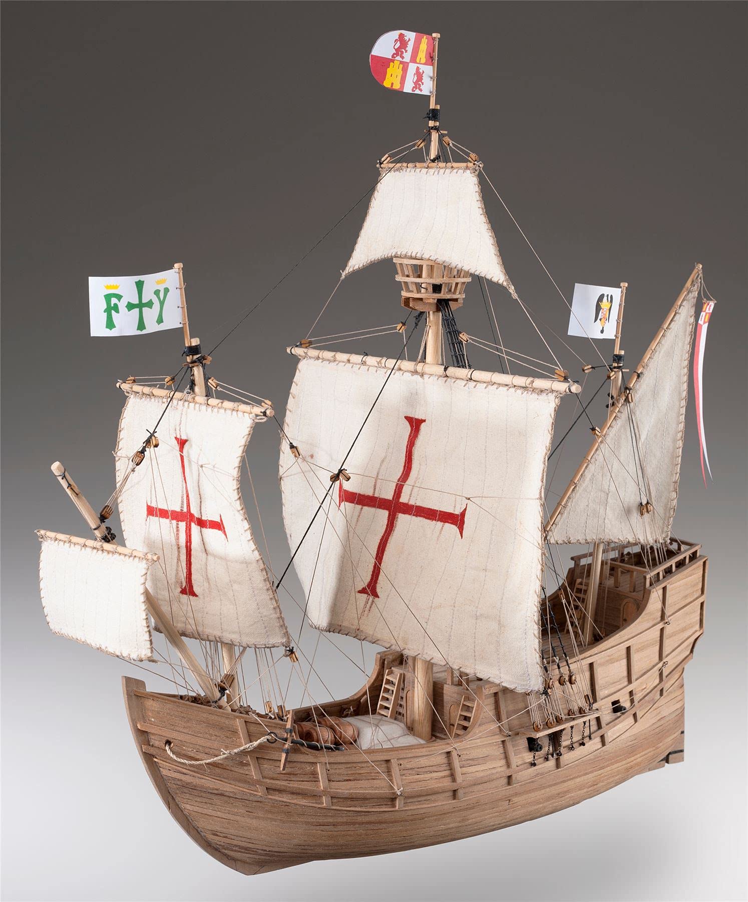DUSEK Santa maria ship SCALE 1:72 L:470 H :445 W:250 mm