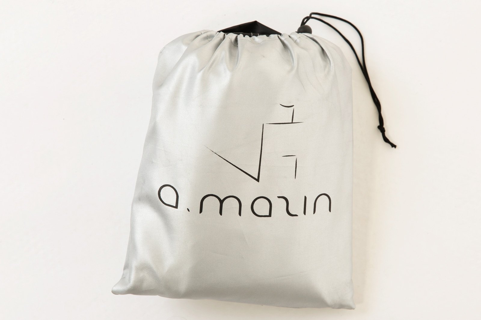 Fahrradabdeckung: Wasserdicht, 300D Oxford, Nylon, Für Zwei Fahrräder mit Befestigungsschnalle und eine Aussparung für das Fahrradschloss, inklusive Eines Aufbewahrungsbeutels