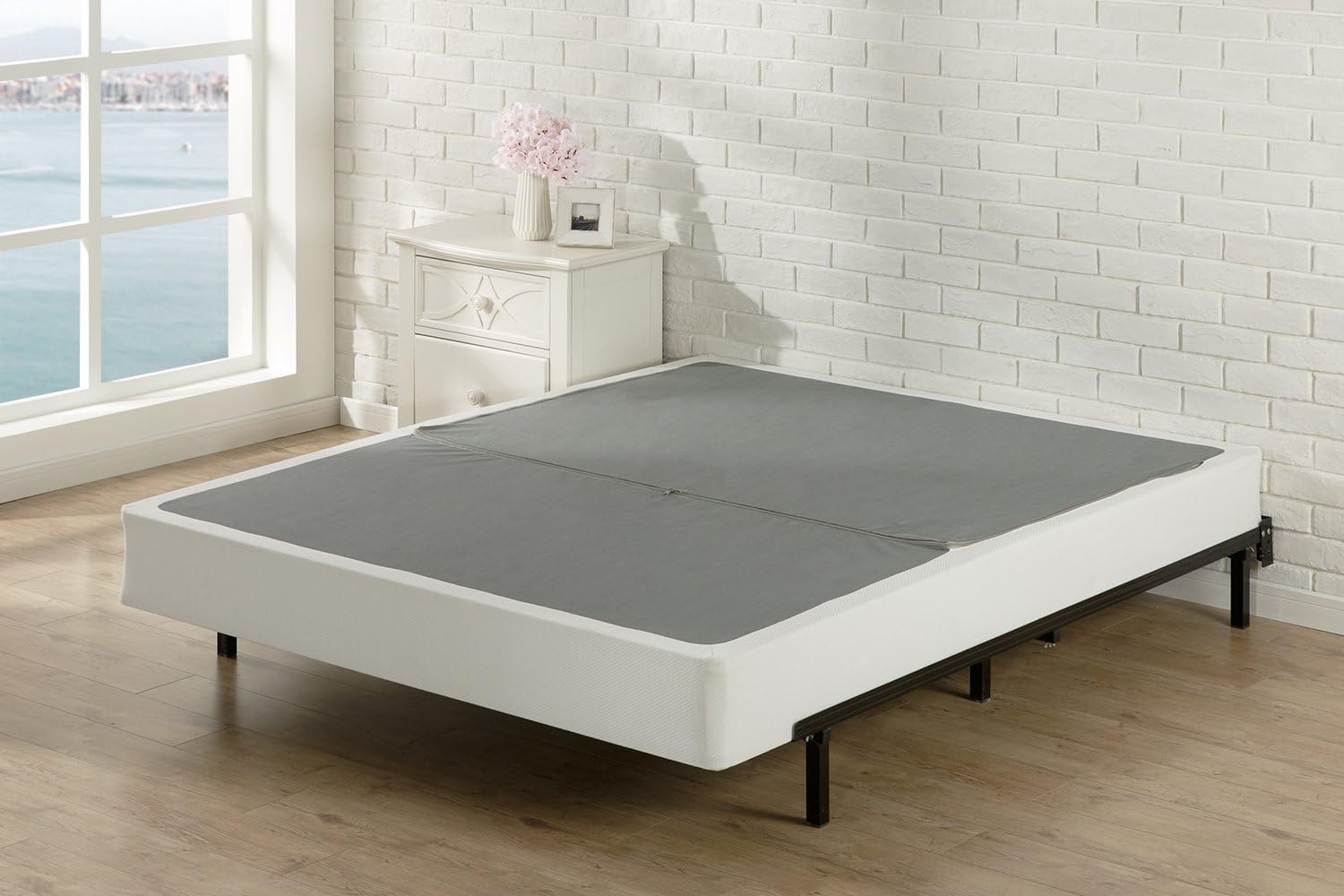 Zinus Jayanna 7.5 Inch BiFold Box Spring / Mattress Foundation / Zero Assembly / Sturdy Metal Structure, Split King: Furniture & Decor