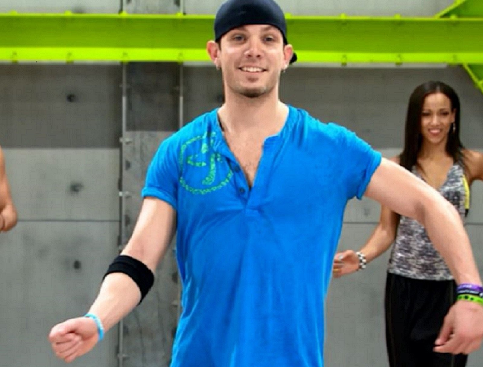 Amazon.co.jp Zumba Incredible Slimdown Systemを観る Prime Video