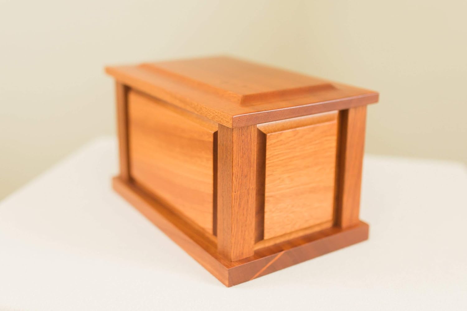 Sepele Mahogany Wood Cremation Urn Wooden Box Urn for