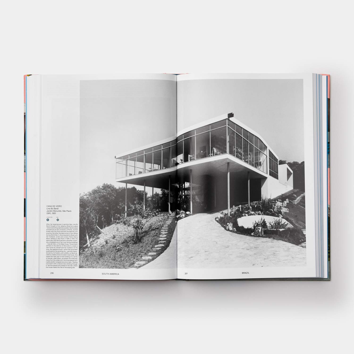 Atlas Of Mid Century Modern Houses Amazon Ca Bradbury Dominic Books