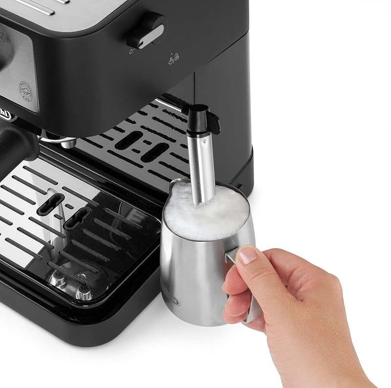 EC260.BK Macchina da Caffè Per Polvere o in Cialde E.S.E., Sistema Latte Manuale, Facile da usare, Serbatoio Estraibile da 1.1 L, Caldaia acciaio inox