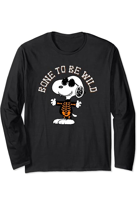 Amazon.com: Peanuts Sunday football snoopy Long Sleeve T-shirt 