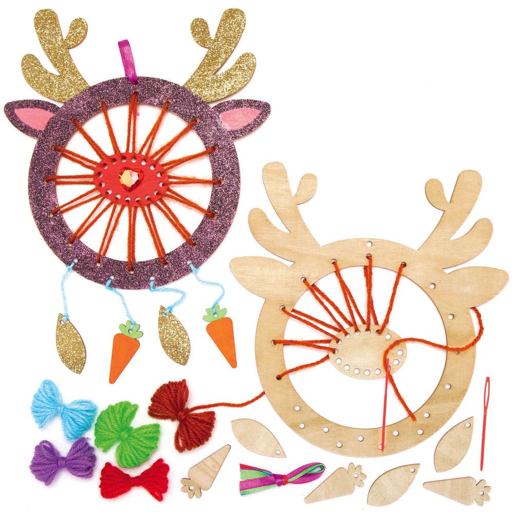 Baker Ross AX520 Reindeer Wooden Dreamcatcher Kits - Pack of 4, Create Your own Dream Catchers for Kids Arts and Crafts, Wall Decorations and an Introduction to Sewing