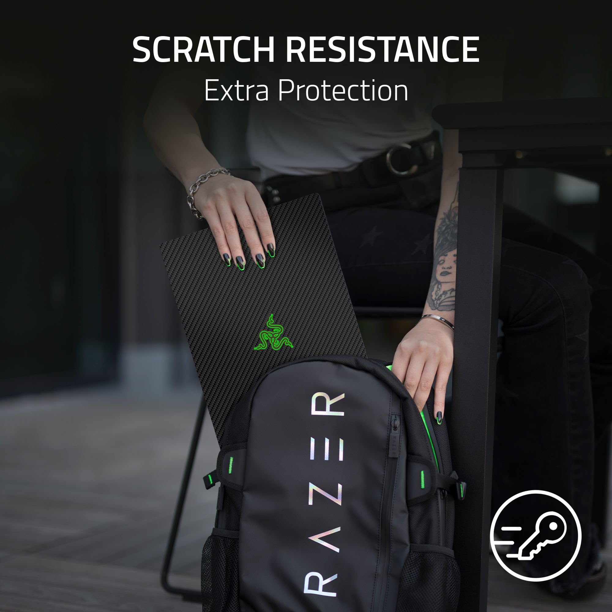 Razer Skin Vinyl Laptop Wrap: Blade 14 - Full Wrap - Premium 3M Cast Vinyl - Scratch Resistant - Unique Designs & Finishes - Easy Application - 3D Honeycomb - Black