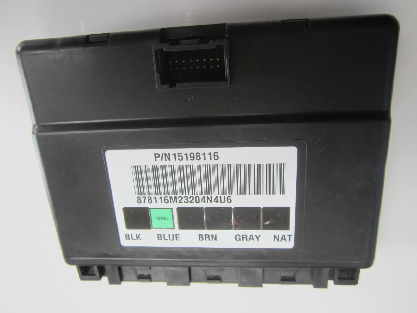 Genuine OEM General Motors BCM Body Control Module ECM Control Computer # 15198116