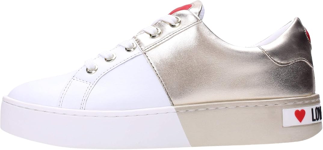 love moschino sneakers 2020