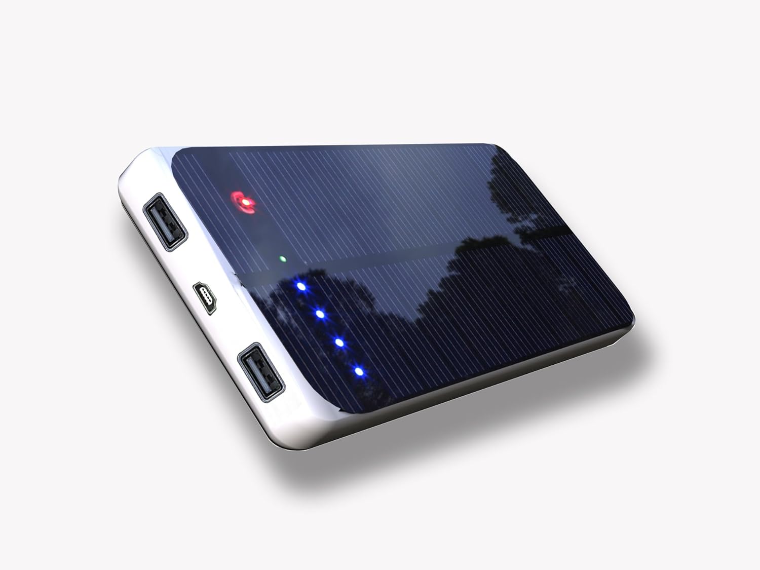 Solar Phone Charger Provides 8000mAh Backup Power, Safety