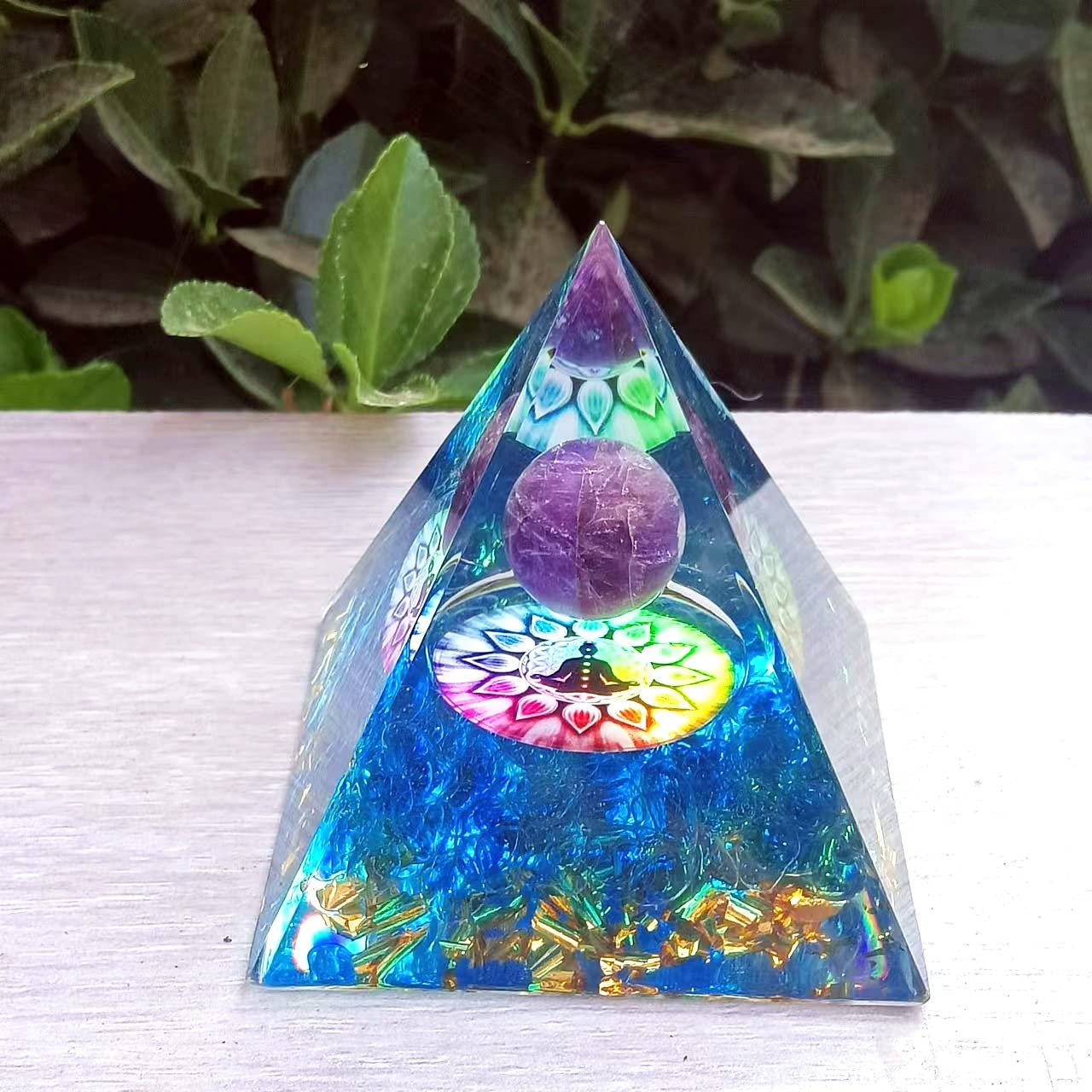 ycyingcheng Crystal Positive Energy Generator Orgonite Pyramid Protection, Chakra Healing Crystals Pyramid, Pyramid Energy Crysta Protection Crystal and Stone Pyramid Energy Generator