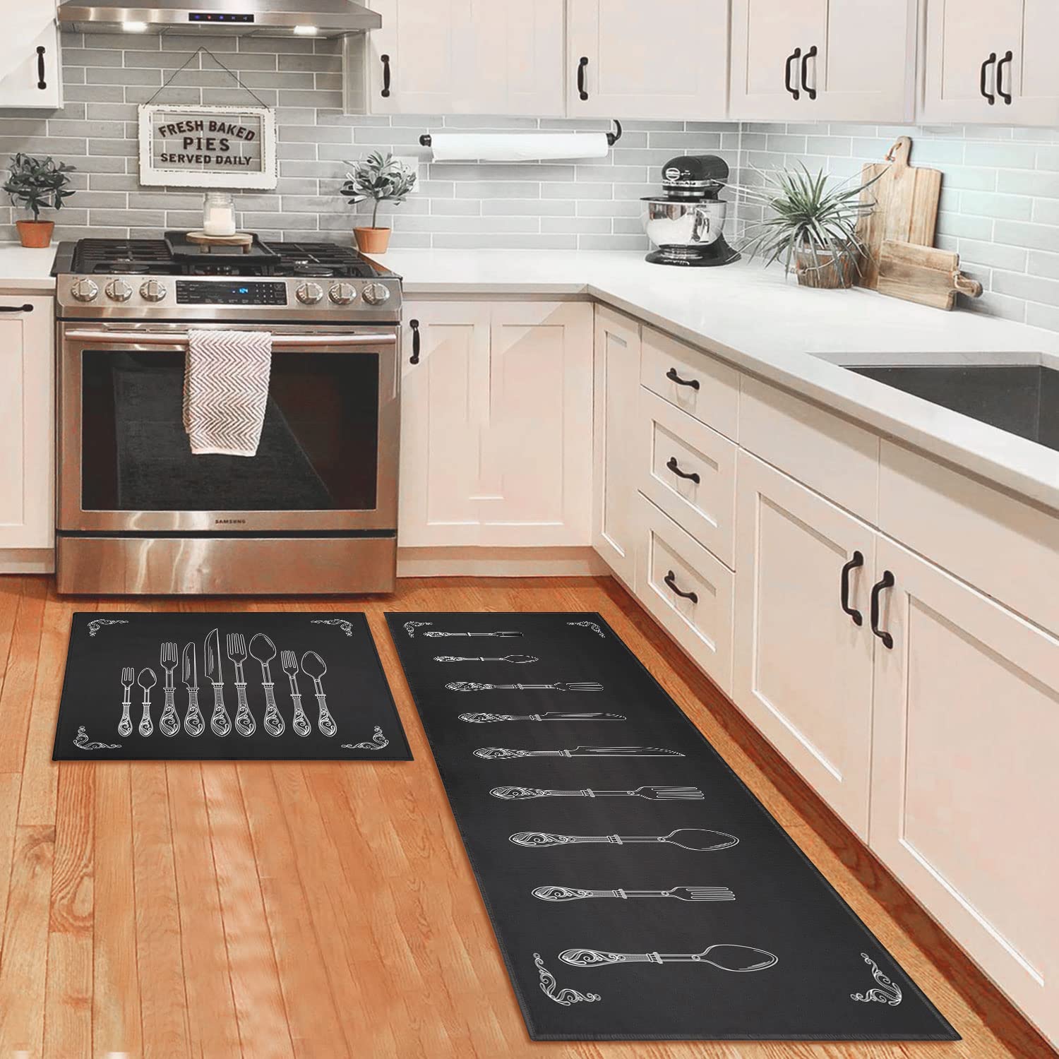 OUXIOAZ Black Kitchen Rugs and Mats Non Skid