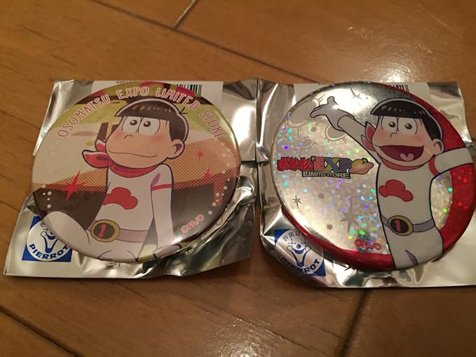 Amazon おそ松expoおそ松さんトレーディング缶バッジおそ松２種 アニメ 萌えグッズ 通販