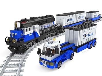 Modbrix 21006 Bausteine Güterzug Set mit Eisenbahn, 2 Güterwagen, LKW mit Auflieger Sowie 3 See Container Zum beladen, 1008 t