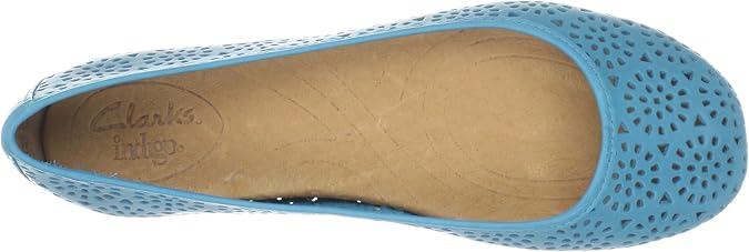 clarks indigo plush bea